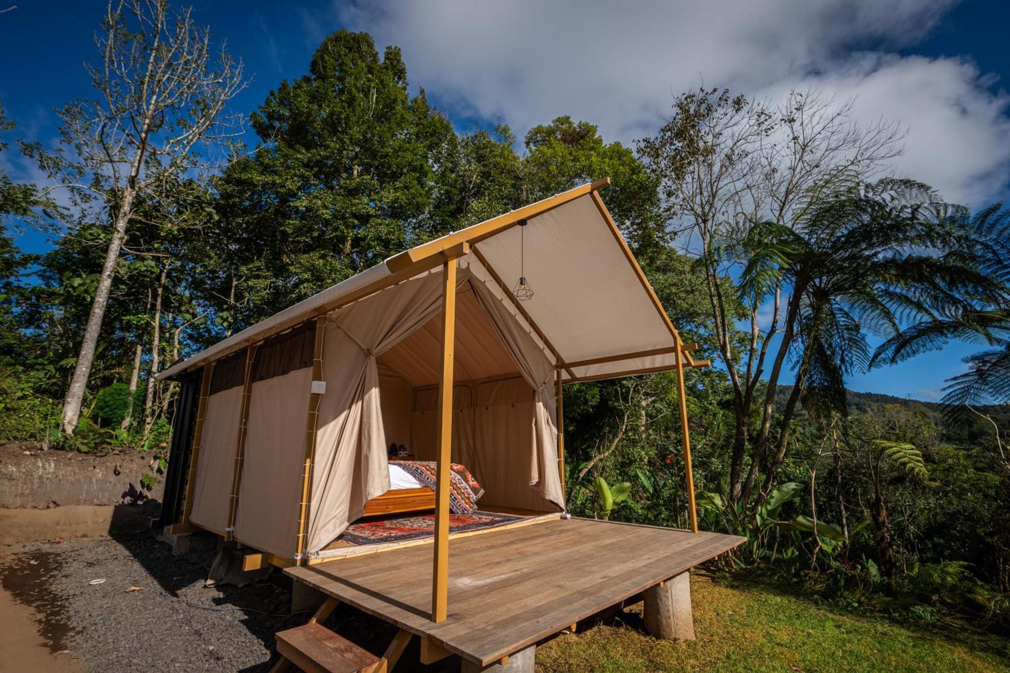 Green Lava Lake View Glamping Bedugul Exterior photo